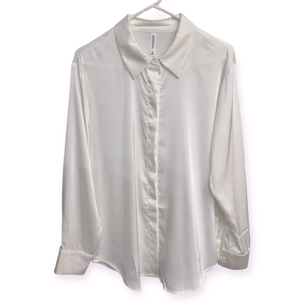 Zenana Outfitters Classic White Satin Shirt Size M
